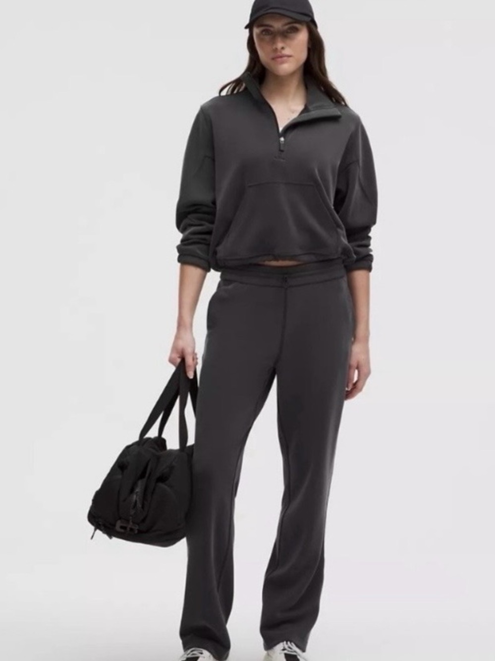 Lululemon Softstreme High Rise Pant in Black size 8 Short 28 Inseam
